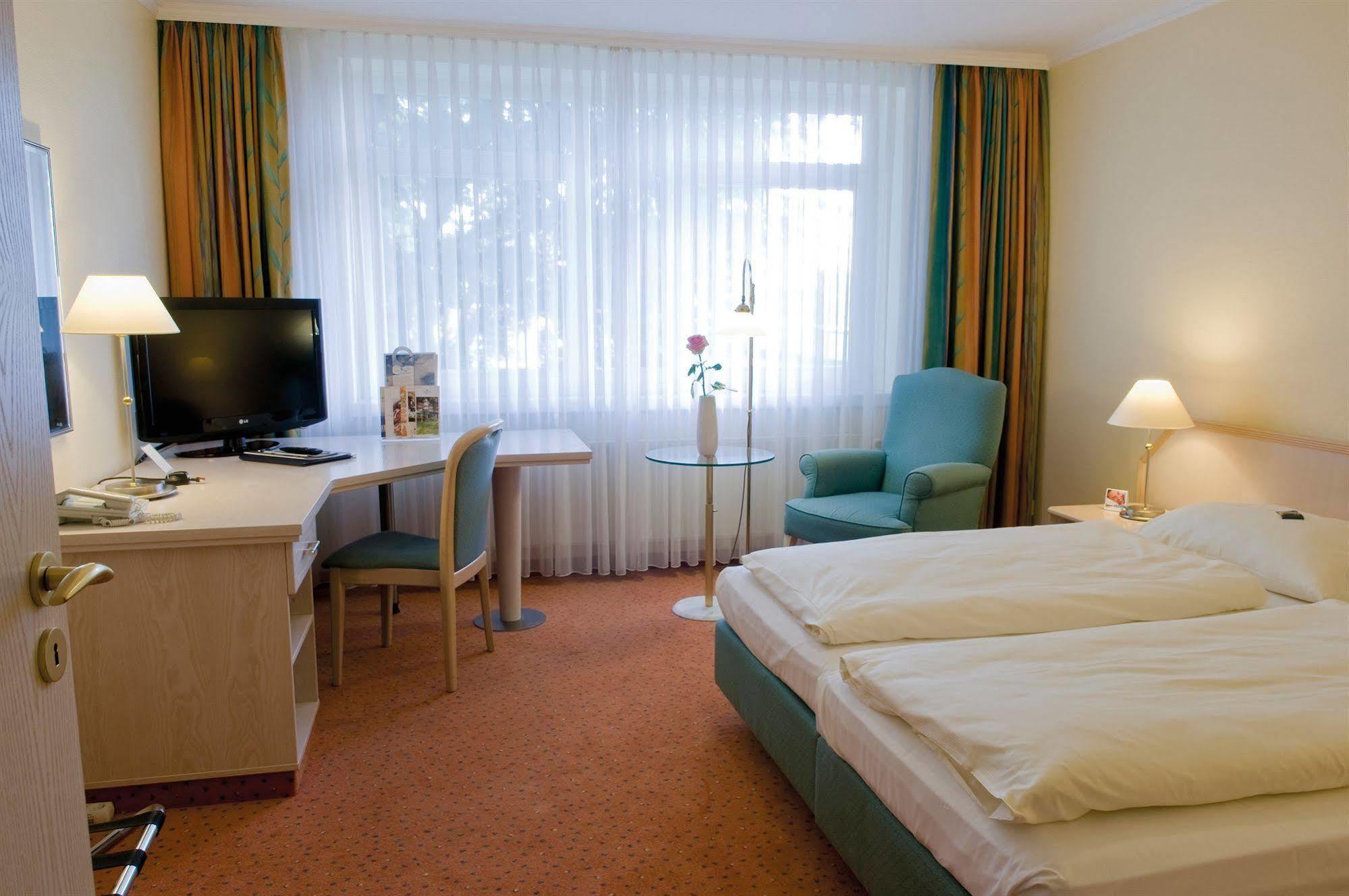 Upstalsboom Parkhotel Emden Habitación foto